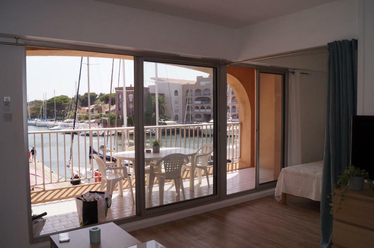 Port La Gavine Vue Mer Hyères Eksteriør billede